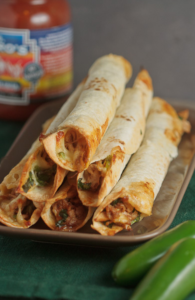 Baked-Chicken-and-Spinach-Flautas